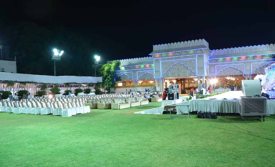 Lawn area at Classic Garden